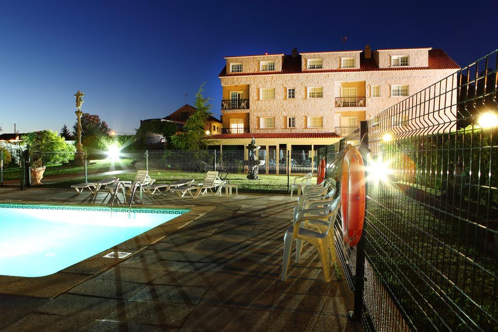 Hotel San Carlo Койрон Экстерьер фото